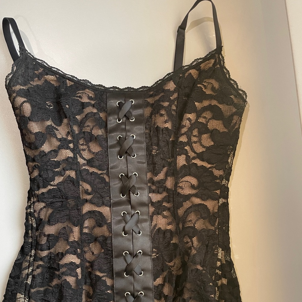 Like new lace corset